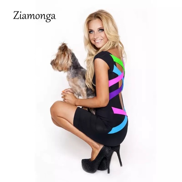 Little Black Coloured Criss Cross Dress - Picture 4 of 10